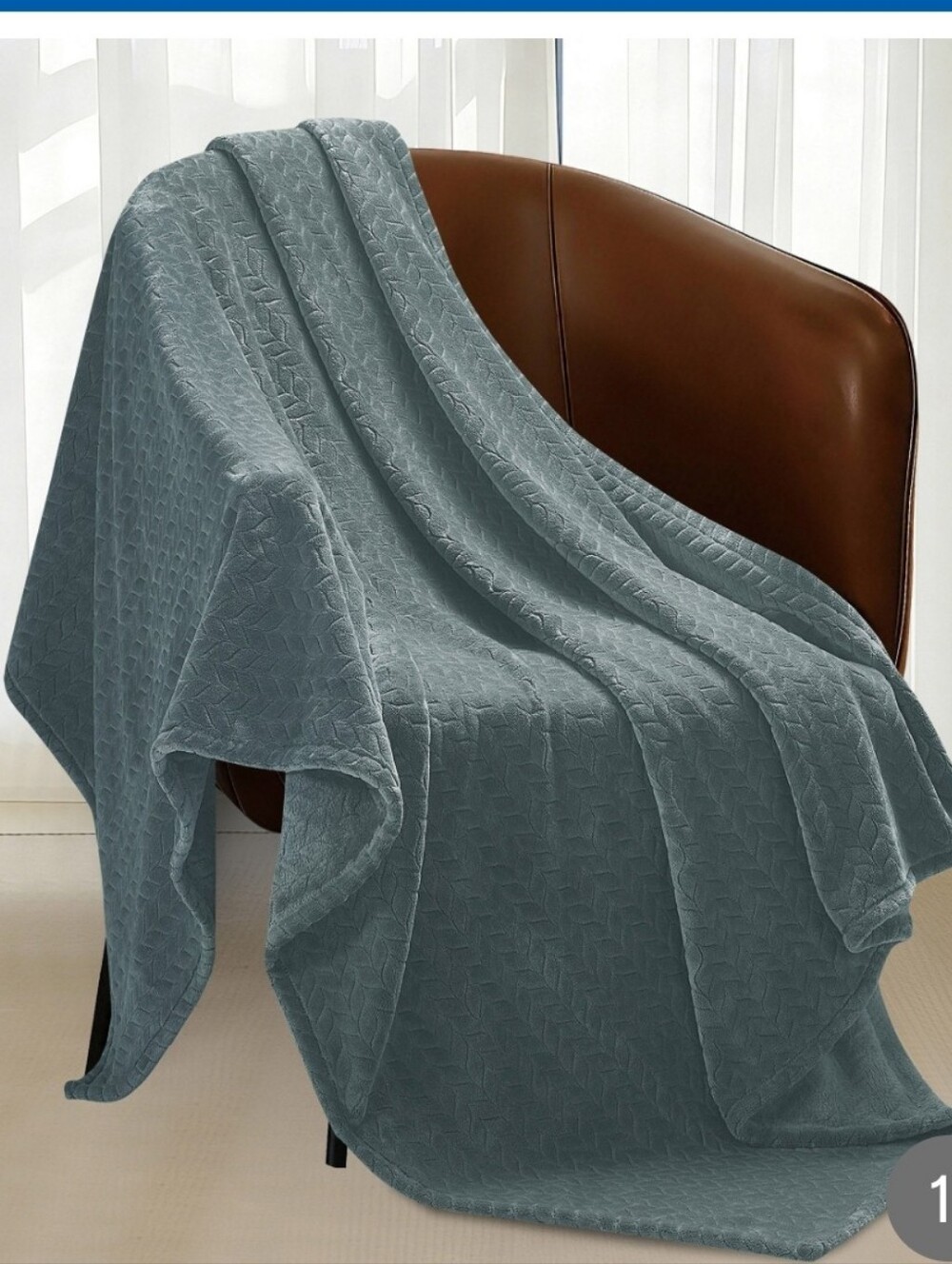 (6) Monte &Jardin Jacquard Throw